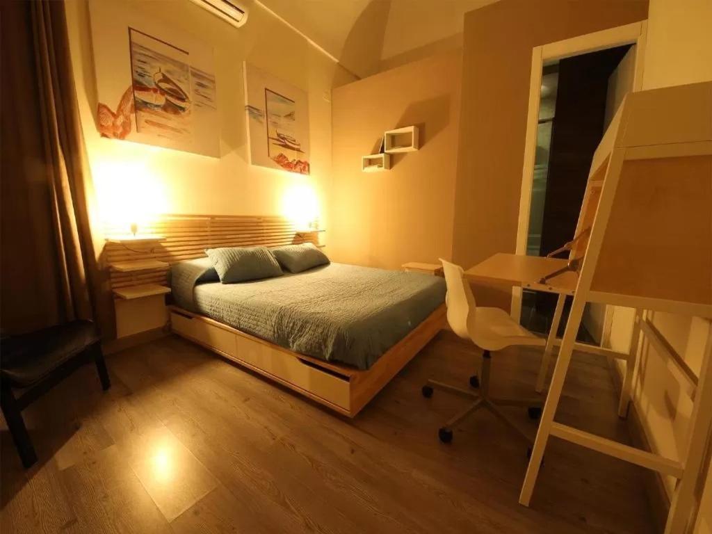 Dimora Nettare Hotel Brindisi Bagian luar foto